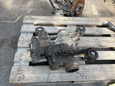 VW TIGUAN 5N_ Hátsó Differenciálmű 016934