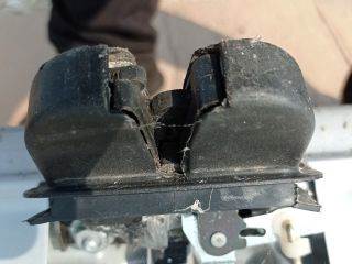 Audi A6 (C5 - 4B) Csomagtérajtó Zárszerkezet *123733*