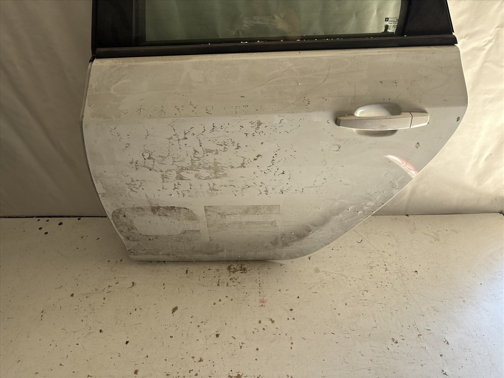 13534 Opel Astra J Bal hátsó Ajtó Fehér 5 ajtós 3. kép