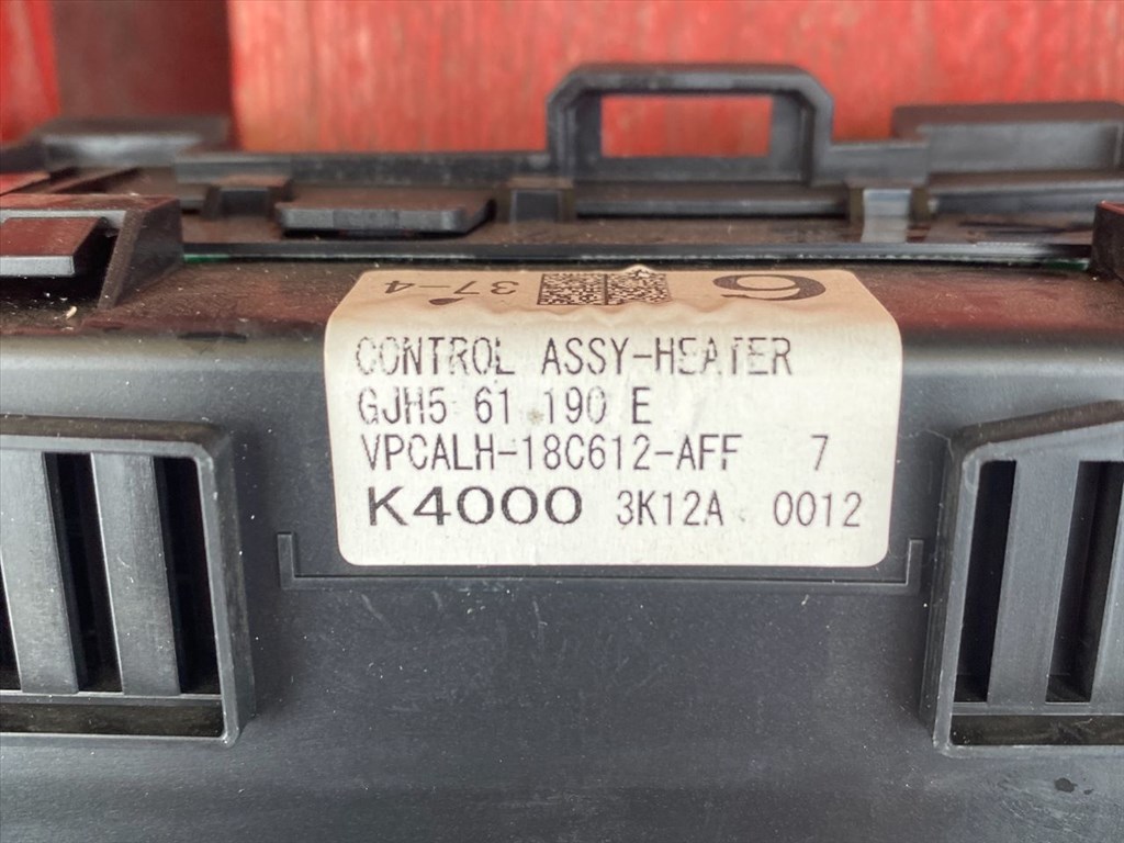 MAZDA 6 Kombi GJ, GH Fűtéskapcsoló (digit klímás) 3. kép