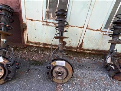NISSAN JUKE F15 Bal Gólyaláb Csonkállvánnyal