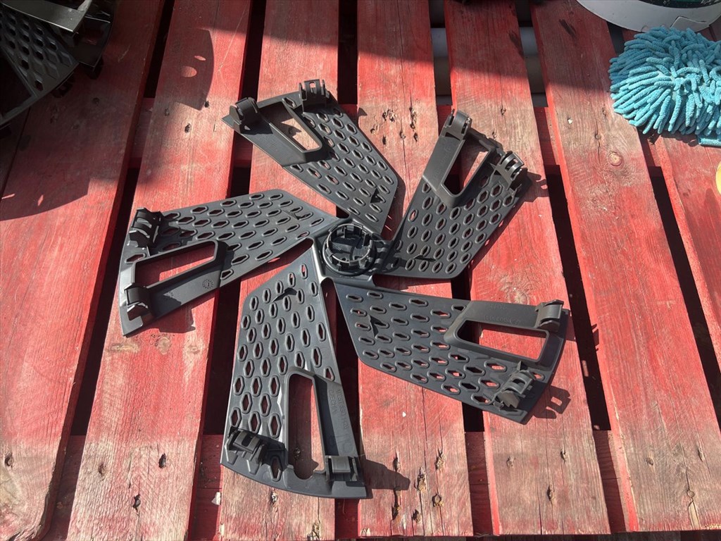 SKODA KODIAQ NS7 Dísztárcsa (1 db) 2. kép