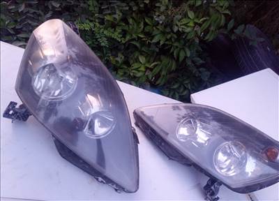 Opel Zafira B fényszóró BAL de van jobb is 