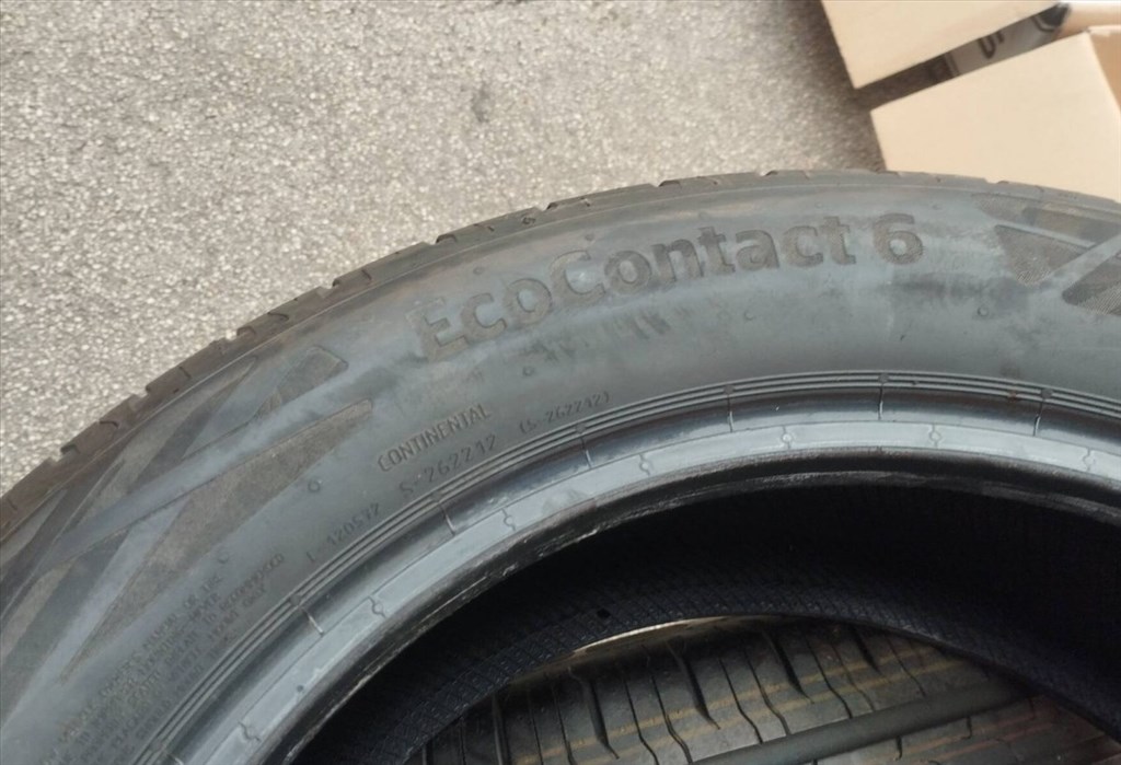 Új 215/55 17 Continental nyári gumi r17 " dot21 4. kép
