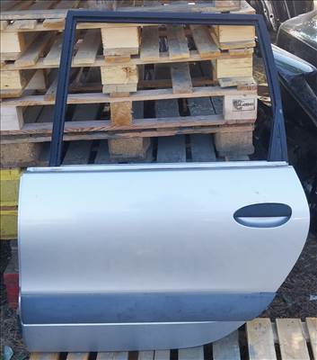 Renault Grand Espace III 2.2 dCi 2001-2003 Bal hátsó ajtó üresen