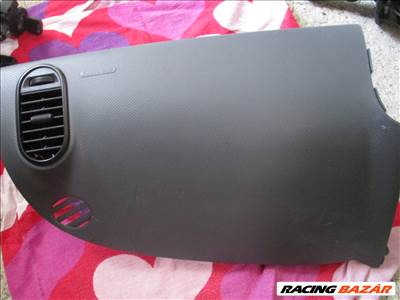Opel Agila B, Suzuki Splash utas oldali légzsák