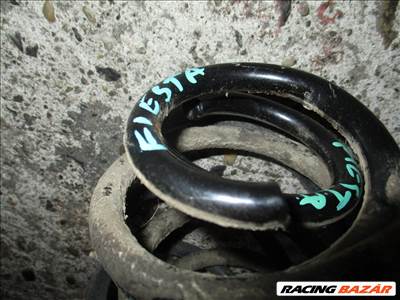 Ford Fiesta Mk6 hátsó rugó 