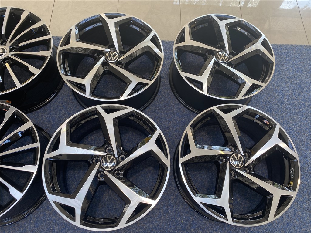 (3733) Volkswagen 18 gyári alufelni felni, 5x112, Passat 3. kép
