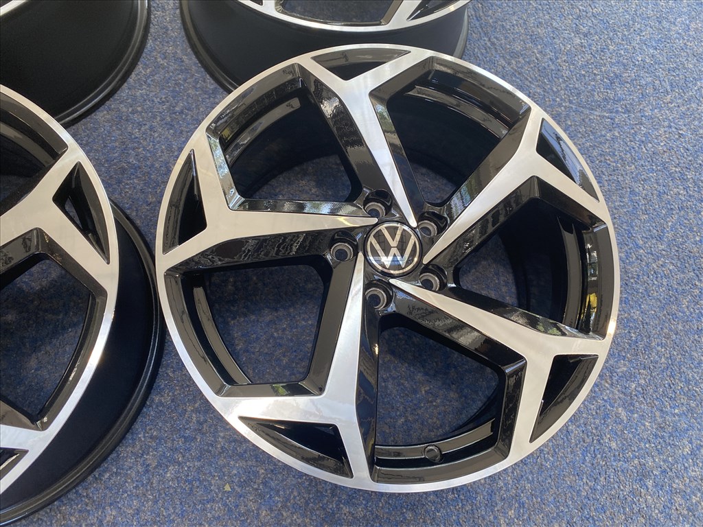 (3733) Volkswagen 18 gyári alufelni felni, 5x112, Passat 4. kép