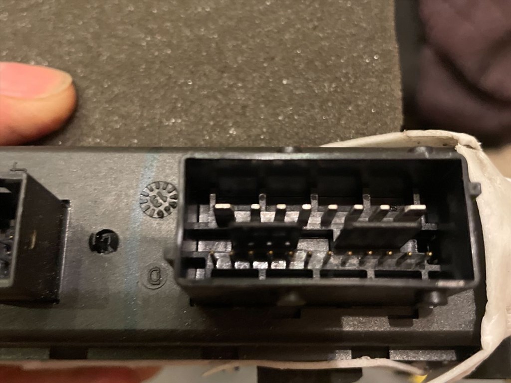 CITROËN C4 Picasso I UD_ Bal első Ablakemelő Motor 5. kép