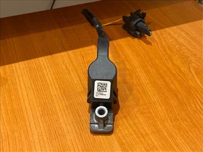 VOLVO V40 Ferdehátú  Gyalogosvédelmi Rendszer Érzékelő