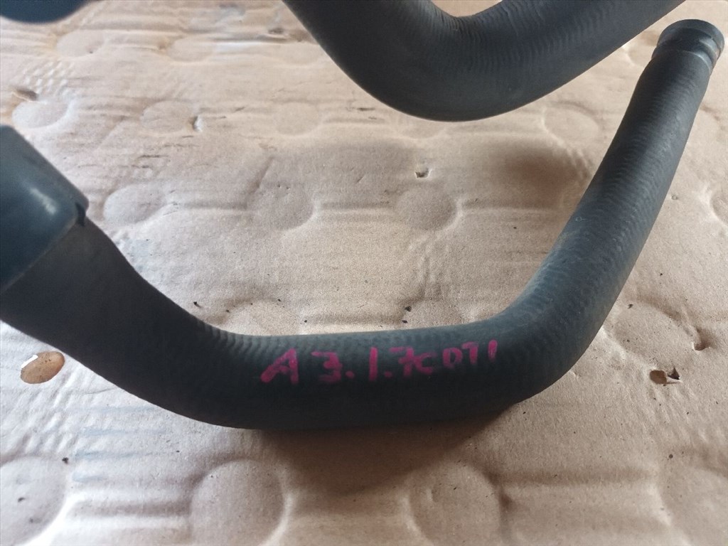 Opel Astra J 1.7 CDTI Vízcső 4481 ,  3. kép