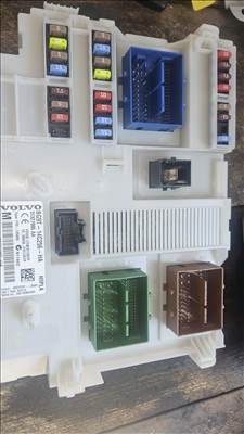 Volvo V60 D2 BSI  bg9t14c256ha 31327995aa