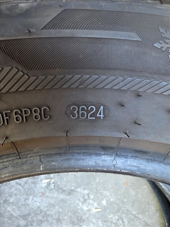  225/6018" újszerű Barum polaris 6 téli gumi  2. kép