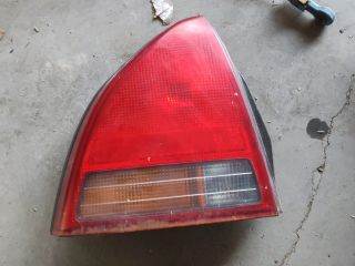 Honda Prelude IV HONDA PRELUDE Bal Hátsó Lámpa