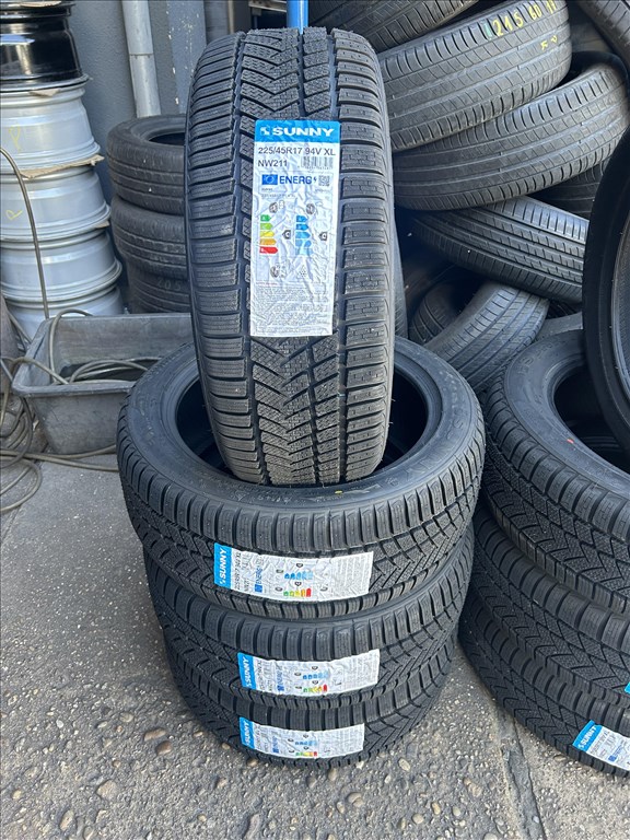 4db 225/45×17″ Sunny téli új gumiabroncs. (3691383) 1. kép