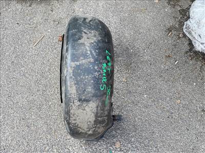 BMW 5 E39 Bal hátsó Dobbetét (Kerékjárati, Műanyag)