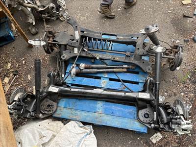 FORD FOCUS IV  Hátsó Híd (Tárcsafékes)