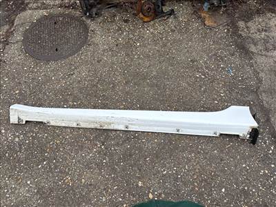 HYUNDAI i40 CW VF Küszöb Burkolat