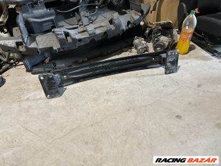 Fiat 500 FIAT 500 Első Lökhárító Merevítő (Fém)