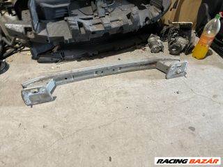 Fiat Grande Punto FIAT GRANDE PUNTO Hátsó Lökhárító Merevítő (Fém)
