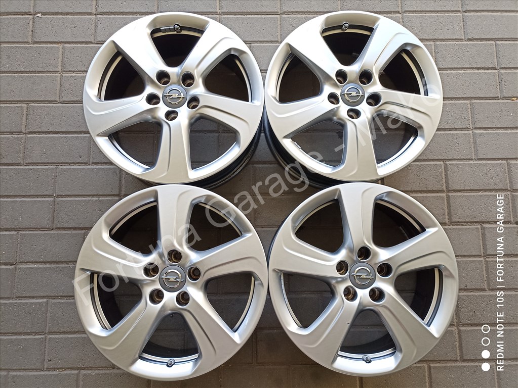 5x110 17" Opel újszerű alufelni garnitúra +TPMS 1. kép