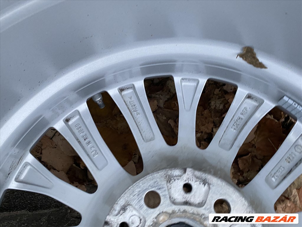 BMW G30 5-ös széria gyári 8X18-as 5X112-es ET30-as könnyűfém felni garnitura eladó 8. kép