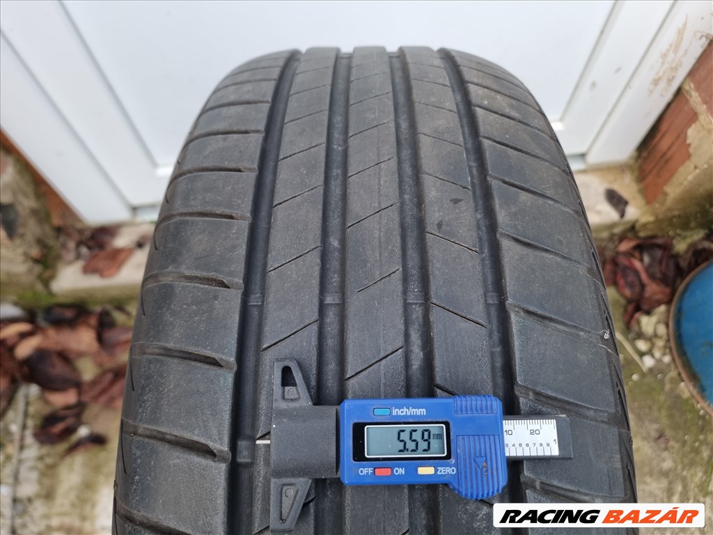 225/55R17 Bridgestone 2db nagyon jó állapotban eladó! 1. kép