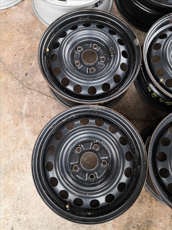 5x114,3 15 Suzuki,Toyota lemezfelni 28000ft a 4db/50/ 1. kép