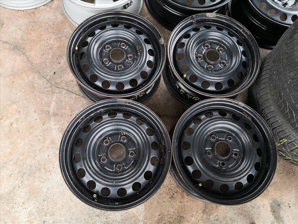 5x114,3 15 Suzuki,Toyota lemezfelni 28000ft a 4db/50/ 3. kép