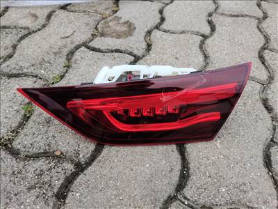 R0302 A1189066600 Mercedes W118 Cla JH lámpa új 