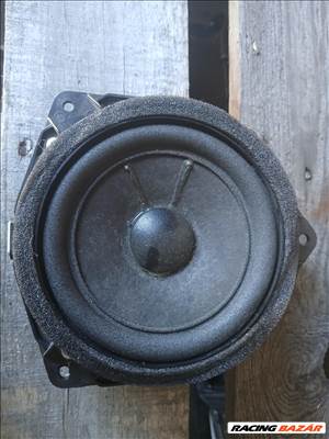 Lexus IS 220 bal hátsó marklevinson közép hangszóró 