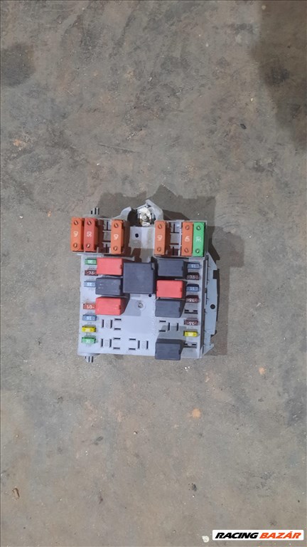 Fiat DUCATO Citroen JUMPER Peugeot BOXER 06- Biztosíték tábla 7940 1349944080 2. kép