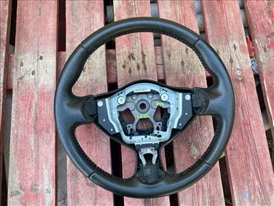 NISSAN JUKE F15 Kormány