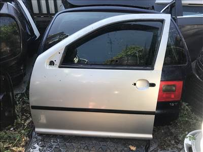 Volkswagen Golf IV _ bal első ajtó