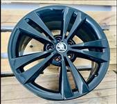 Skoda 18as gyári alufelni 5x112 Octavia