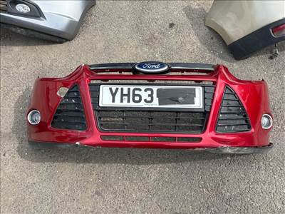 FORD FOCUS III  Első Lökhárító (Részeivel)