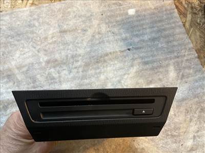 MAZDA 2 DL CD / DVD Tár