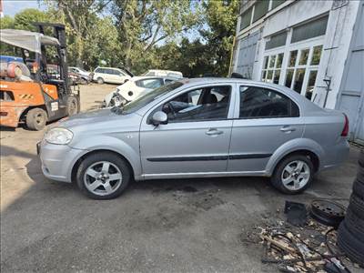 Chevrolet Aveo 1.4 16V ajtó 