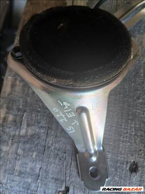 Lexus IS 220d jobb első marklevinson magas hangszóró 