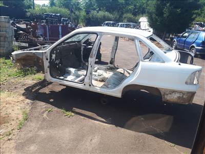 Opel Astra F  1998  Sedan üres karosszéria 