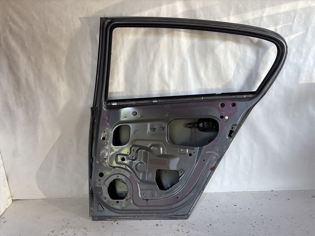 13315 Opel H astra Jobb hátsó Ajtó Grafit Z155 5 ajtós 4. kép