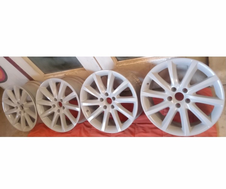  Gyári VW 5x112 lyukosztású 8J 18" használt (gyári felni) alufelni 1. kép