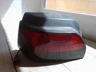 RENAULT CLIO 96-98 Bal hátsó lámpa