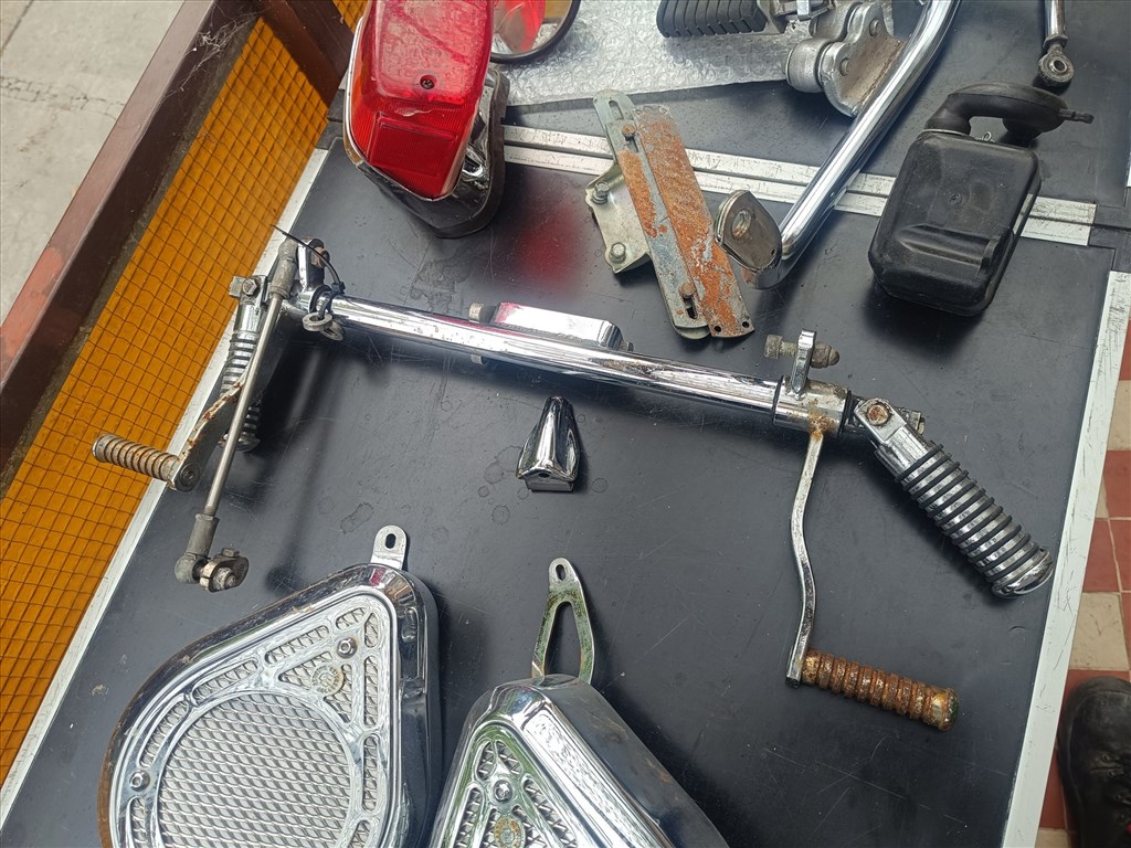 Yamaha Virago XV alkatrészek 9. kép