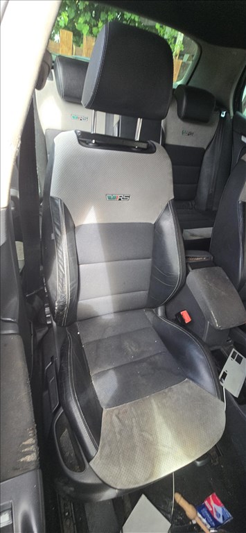 Volkswagen Golf V bontott alkatrészei 1.6 BGU 7. kép