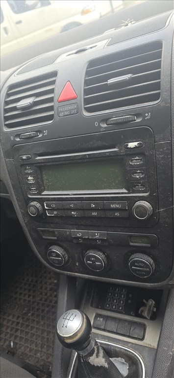 Volkswagen Golf V bontott alkatrészei 1.6 BGU 12. kép