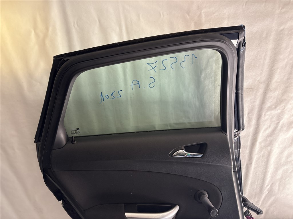 13527 Opel Astra J Bal hátsó Ajtó Fekete Z20r 5 ajtós 5. kép