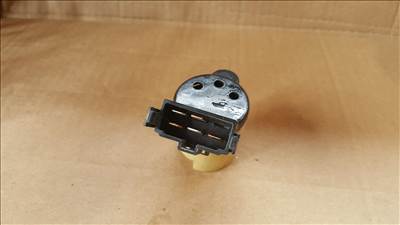 Volvo 3345561 S40 V40 gyújtáskapcsolóbetét