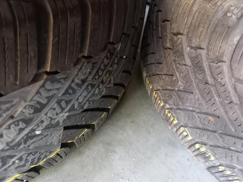  5x114.3-as 6.5x15" használt Platin alufelni, rajta 195/65R15 használt Continental téli gumi sxx4 4. kép